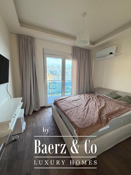 photo 11 Apartment in Becici with a Sea View and 2 Terraces