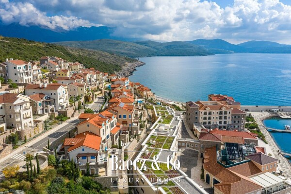 photo 3 Luxurious Duplex Apartment with a Sea View on the Coast of Montenegro