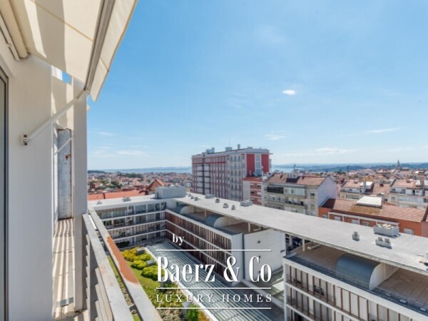 photo 11 T3 with view and garage in Amoreiras!